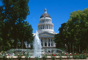 Capitol building (Sacramento, California)