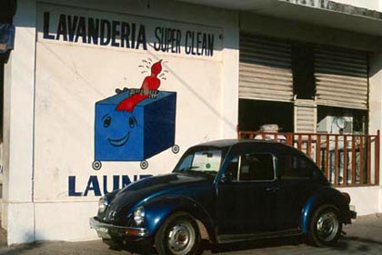 Laundry and Volkswagen, Zihuatanejo